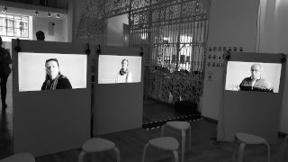 Installation of the video project "An der Schwelle" October 2022, Munich, Germany